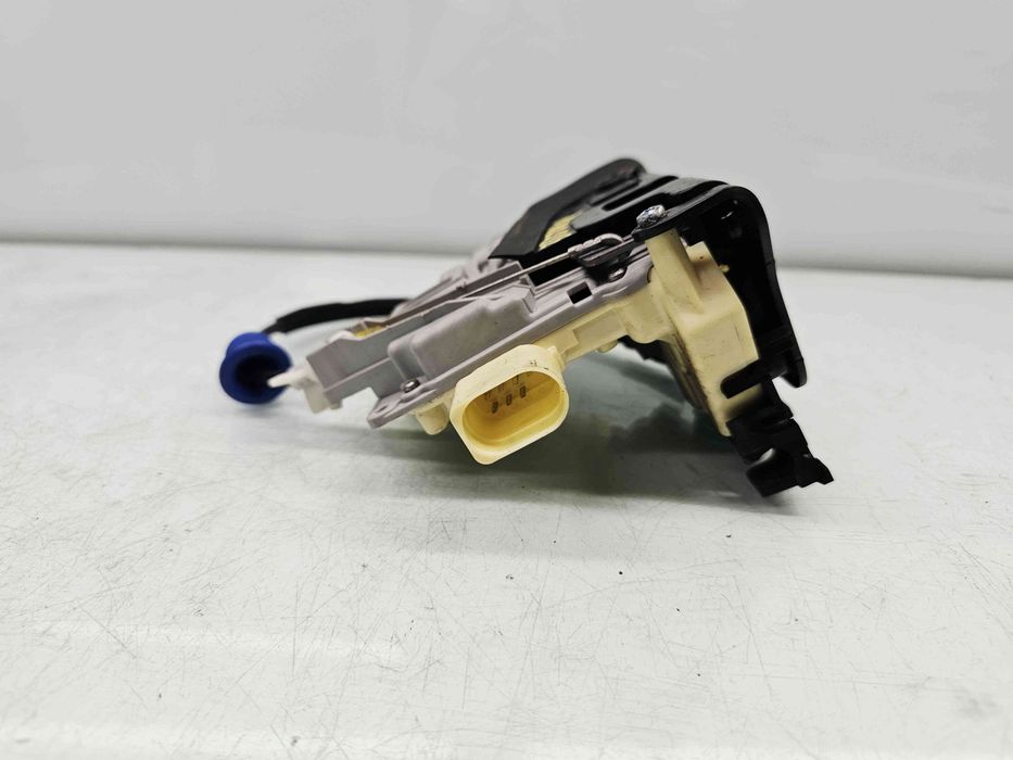 Broasca usa dreapta spate Volkswagen Tiguan (5N) [Fabr 2007-2016] 3C48
