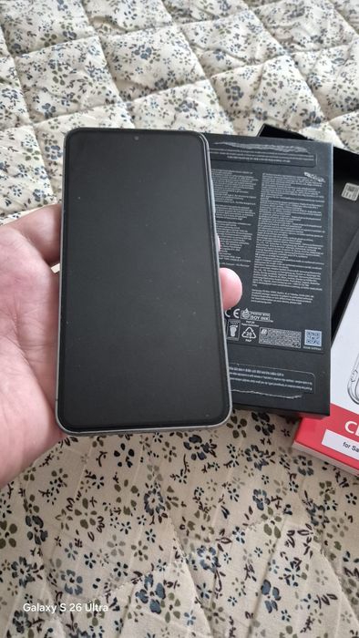 Samsung S23 256 GB Green Отличен