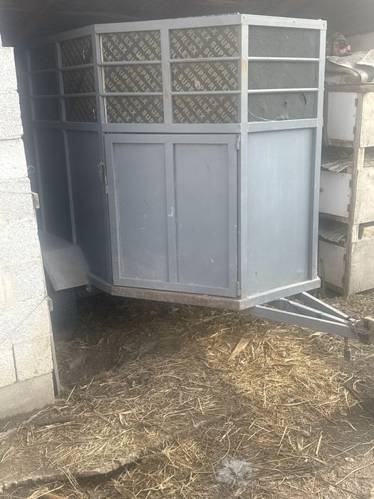 Продам прицеп в хорошем состояние