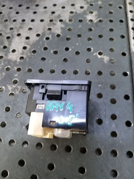 Buton reglaj oglinzi toyota rav 4 3 a3 769747c