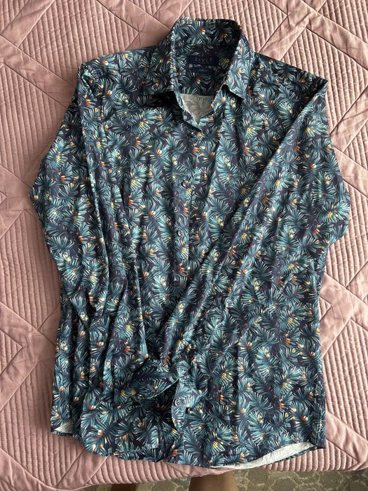 Рубашки мужск размер М