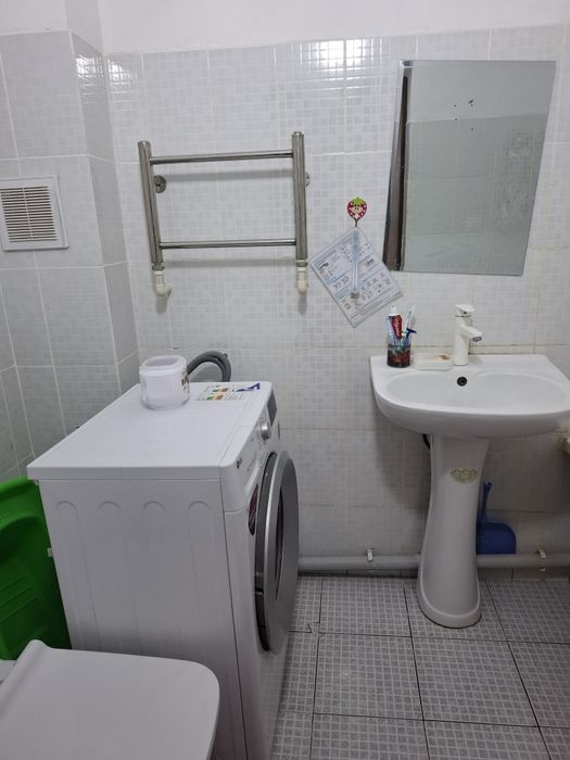 Нокис каласы 27микро районда 2ханалы квартира сатылады.