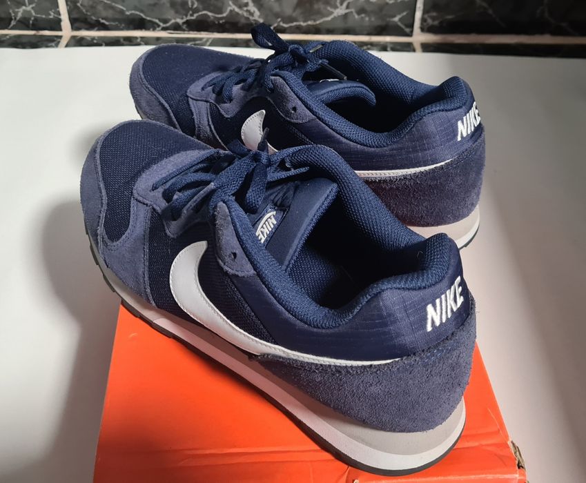 Încălțăminte Nike + Calvin