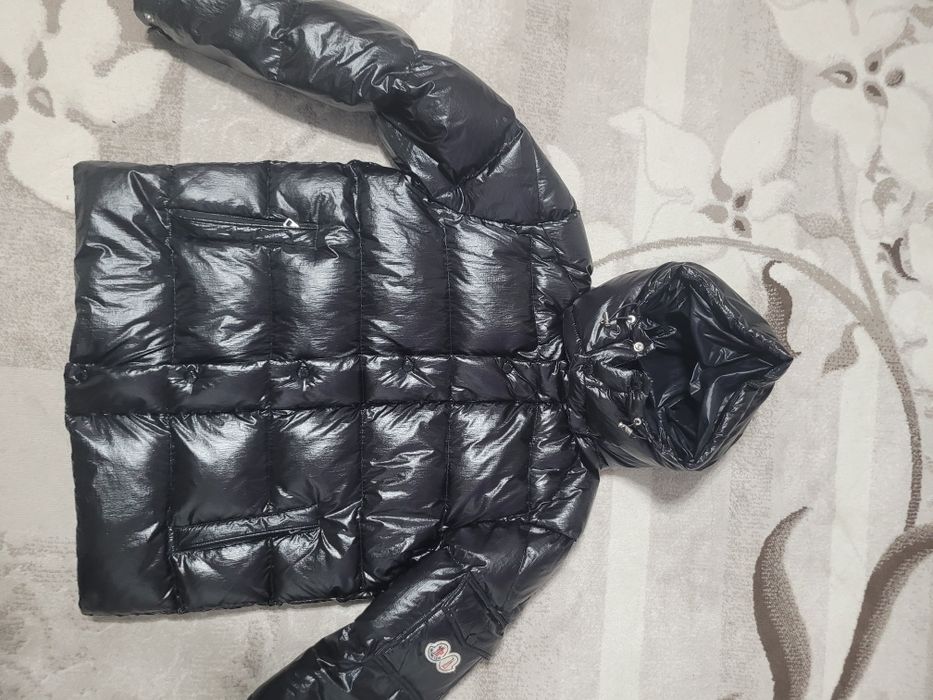 Geaca MONCLER cu 2 sigle/ Logo-uri,marimea L