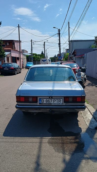 Mercedes Cobra 123 limuzina