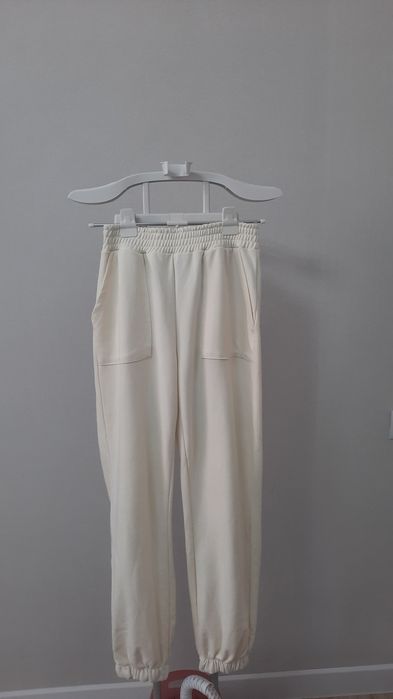 штаны     молочные