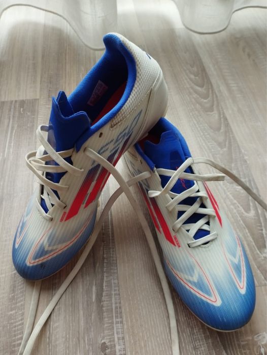 Ghete de fotbal Adidas