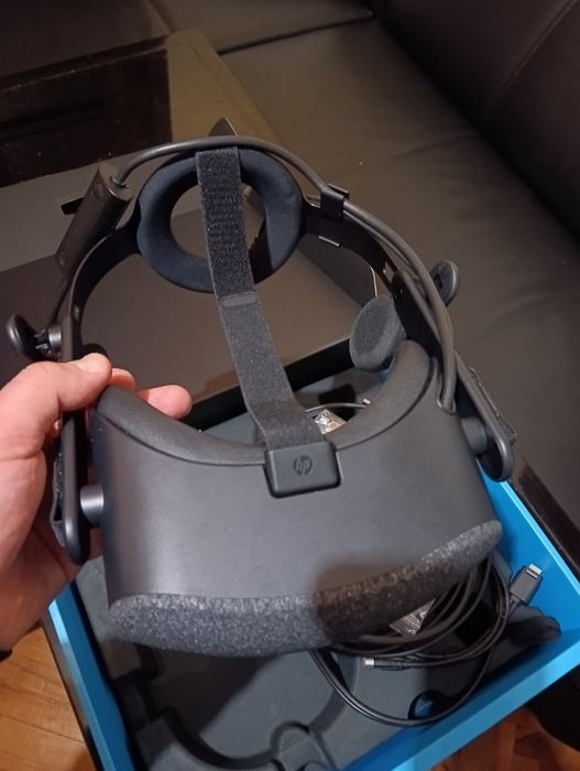 HP Reverb VR Headset Pro Edition - 2160x2160 Resolution, 114° FOV