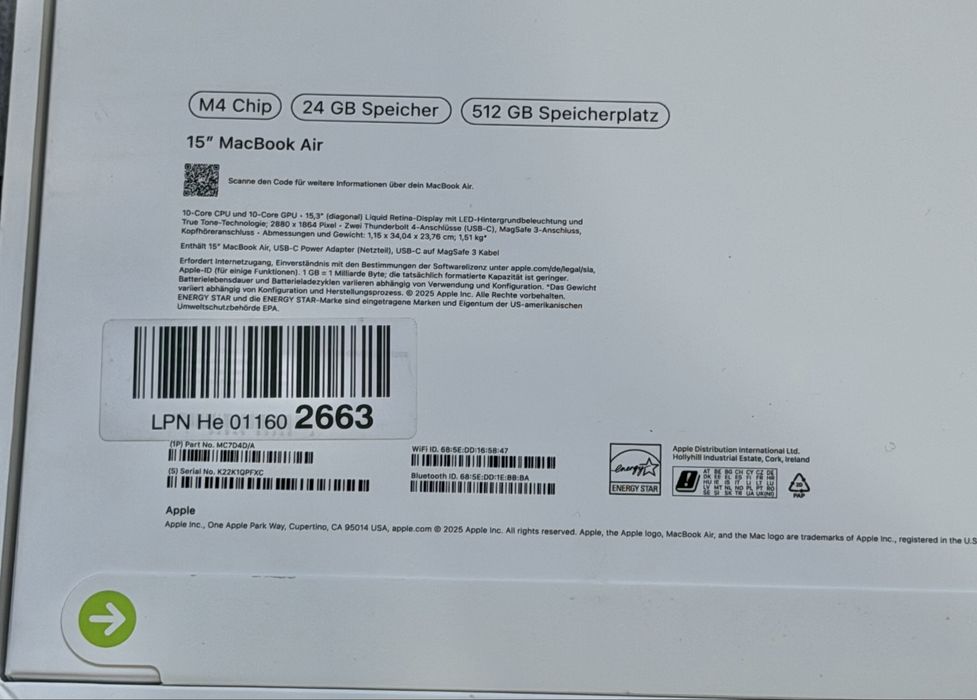 Нов Apple MacBook Air 2025 15" M4 24 GB RAM 512 GB SSD