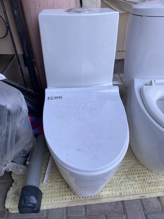 Продам унитаз рабочий