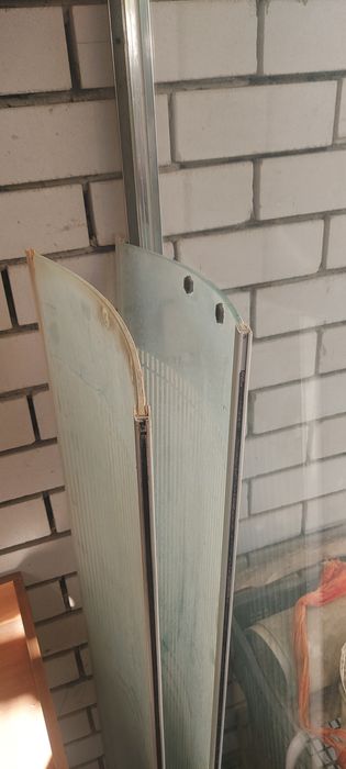 Для душевой кабины стекла и двери