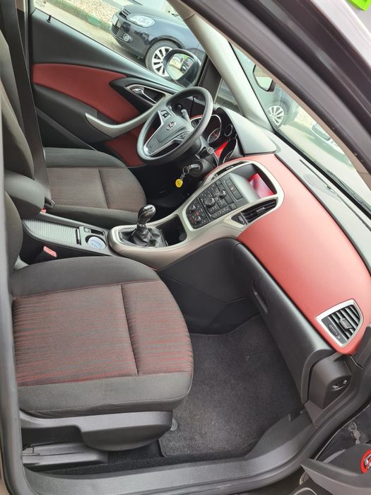 Opel Astra J 2010, 1.6 benzina E5