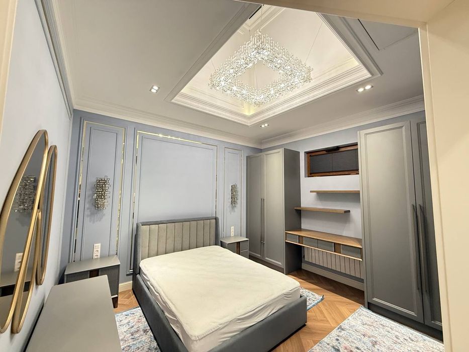 Саломатина.  Шота Руставели.  Дом Мечты .