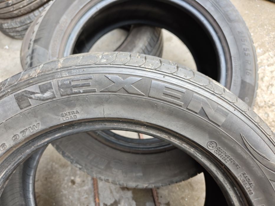 215/55/16  Nexen