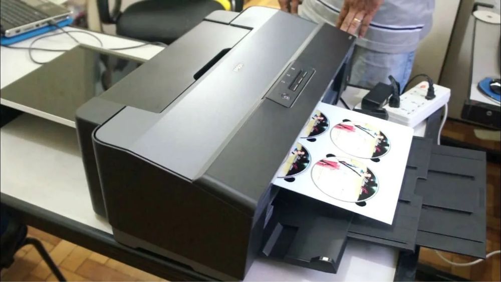 Продается Epson L1300 в отличном состояний
