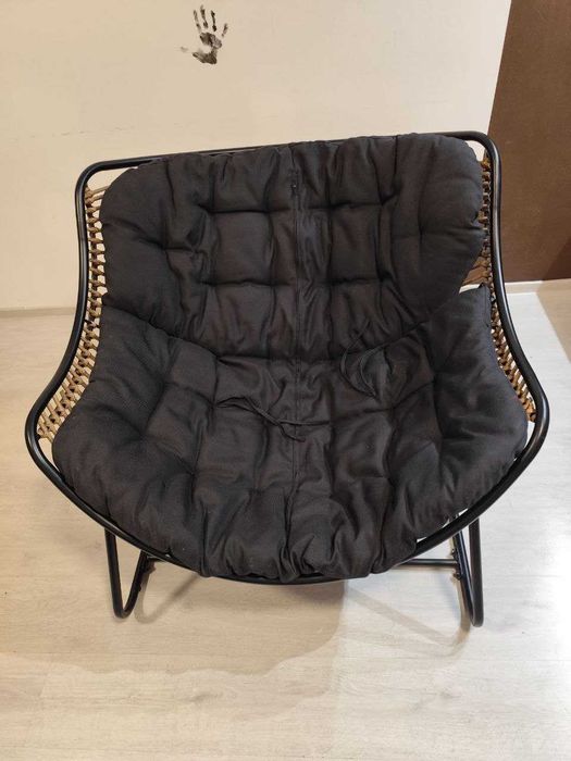 Scaun lounge / fotoliu  în stare ca nouă – confortabil și elegan