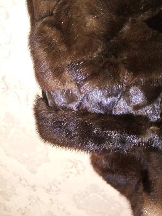 Шуба НОРКА натуральная.