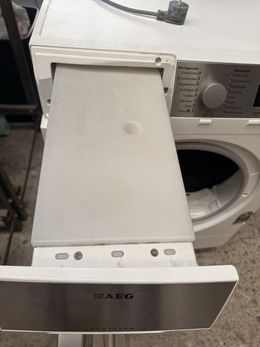 Uscător rufe AEG Lavatherm ProTex Plus SensiDry 8 kg – pompă de căldură