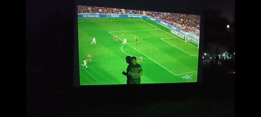 Проектор Everycom HQ10 смарт.