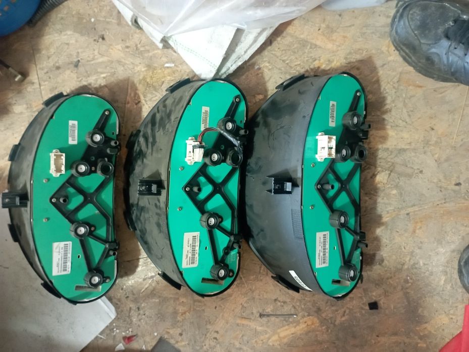 Ceasuri bord Peugeot 2006