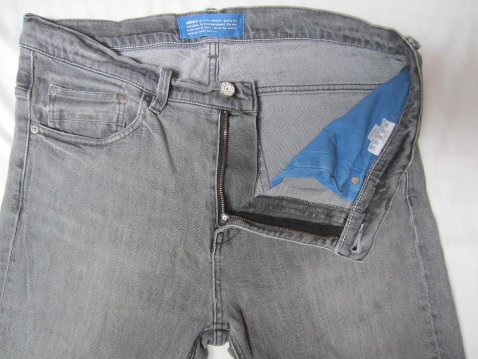 Blugi Adidas ,W33 L34,Talie=86cm,Lung=112cm,usor skinny