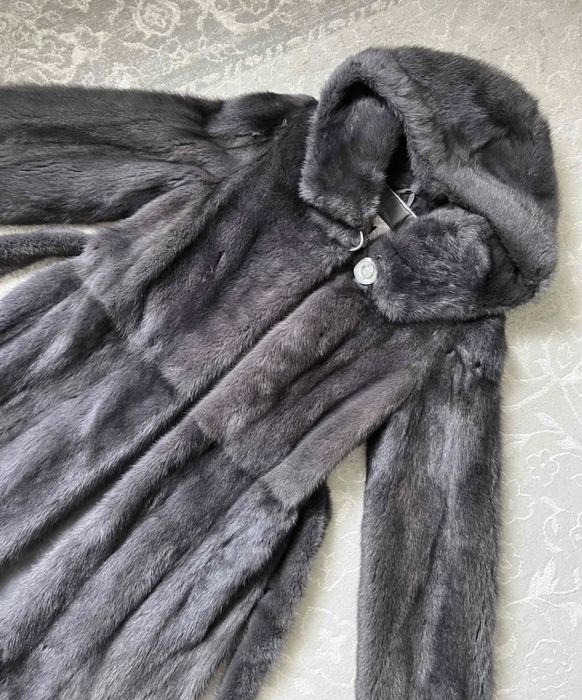 Продается Шуба