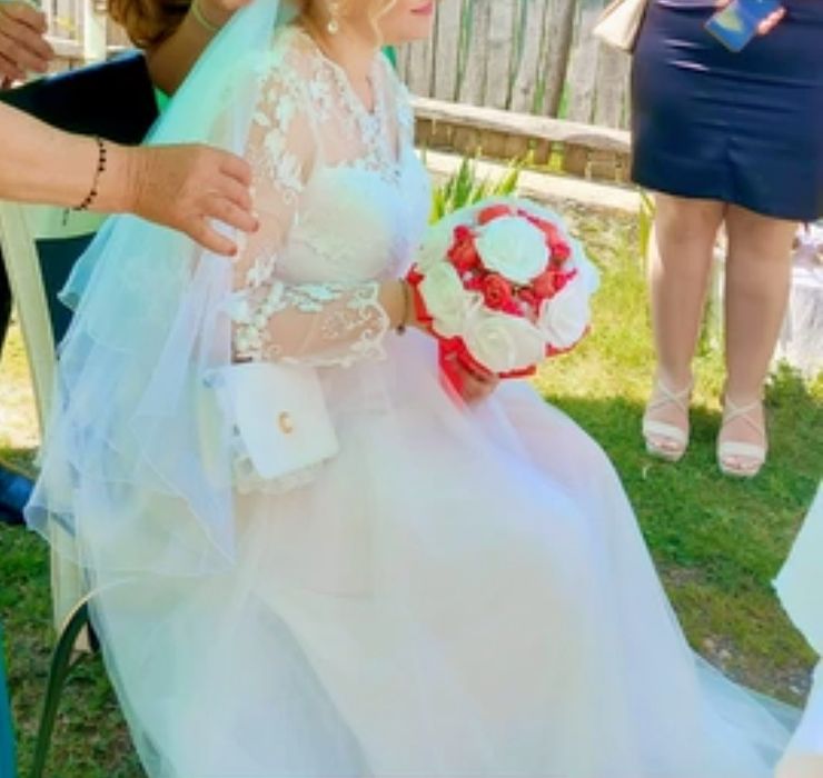 Rochie de mireasa !!