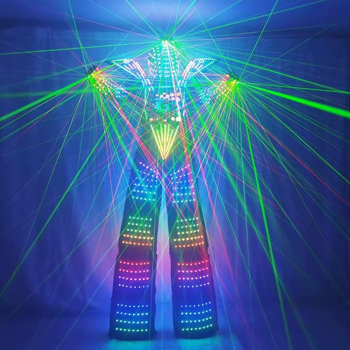 Robot led si mascote evenimente – show spectaculos