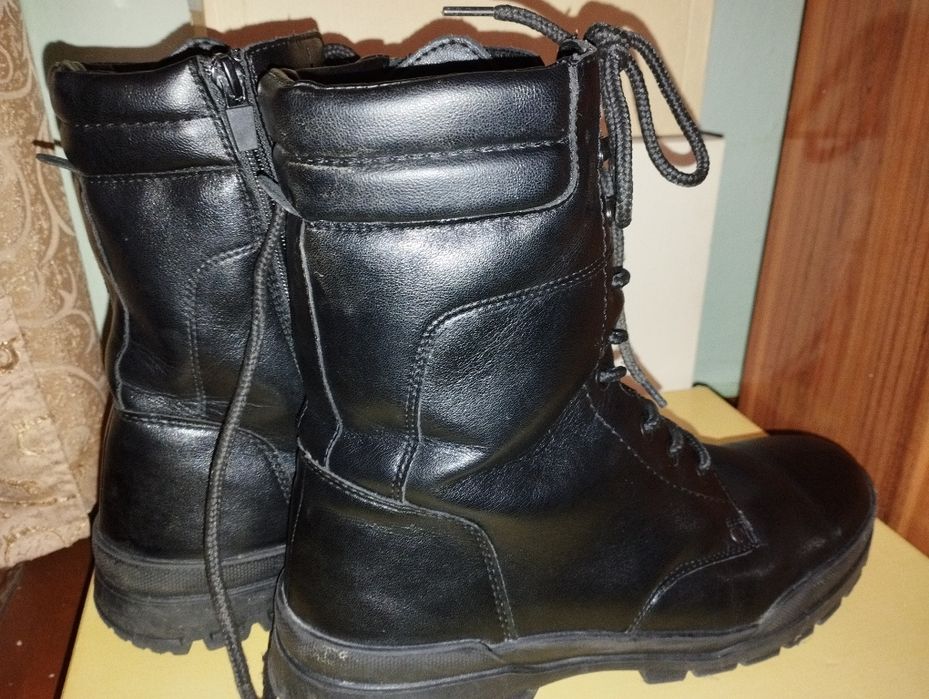 Юничел берцы унисекс 41-42 размер