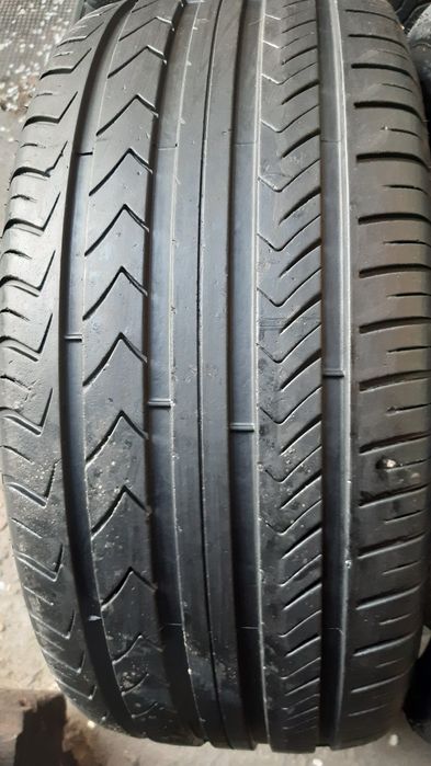 Anvelope preț de la 160 lei bucata de Vară și iarnă R14, R15, R15c R16 R16c, R17  R18  R19