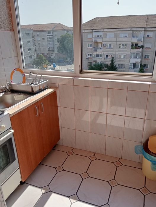 Chirie apartament 3 camere