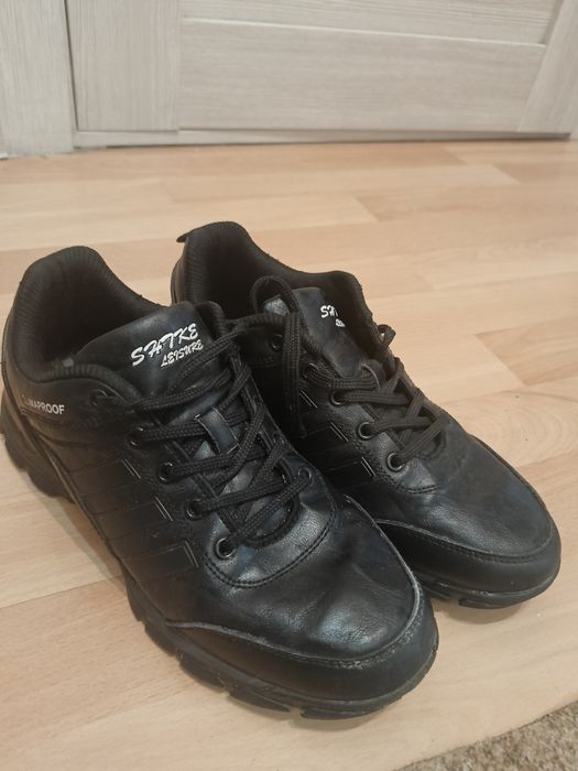 Кроссовки мужские