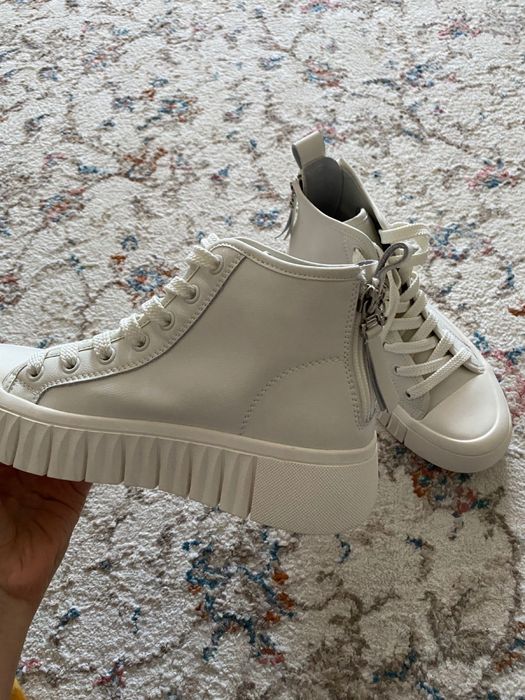 Сапоги, производство Италия