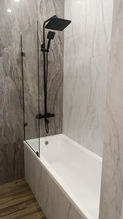 Кафельщик, Сантехник.