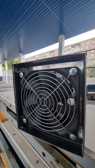 Продам теплообменик новый.