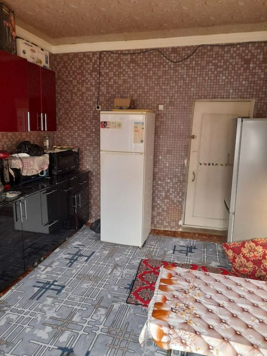 Уй сотилади. Вогзал сой. Ул. Бархаëт 7 Б