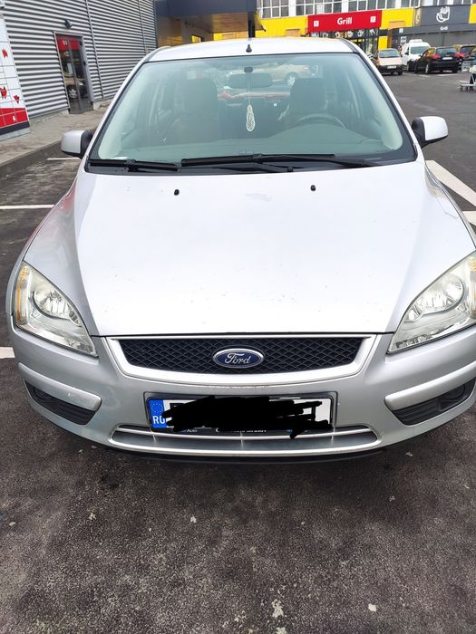 Unic proprietar vand Ford focus 2007