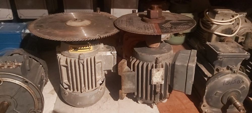 Электродвигатель