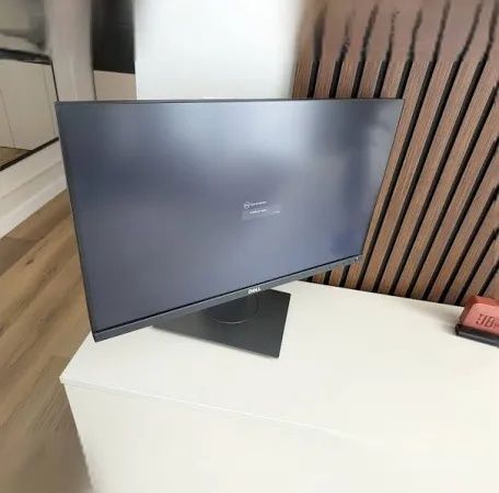 Monitor Dell LED IPS 27" FHD