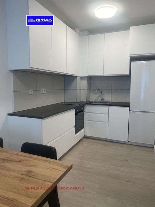 Дава се под наем Двустаен апартамент в София, Кръстова вада - 70 кв.м за 700 € - Снимка #3