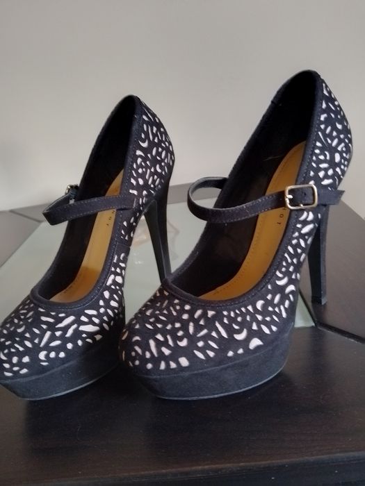 Дамски елегантни обувки