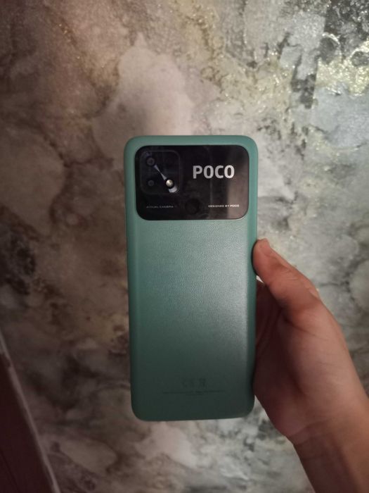 Телефон POCO C40