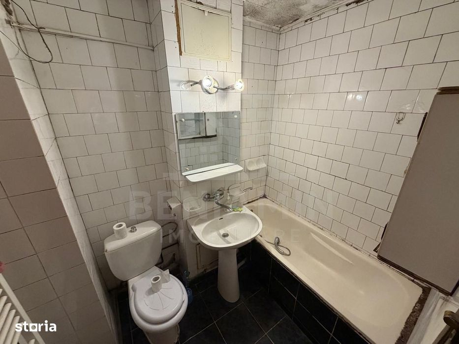 Apartament 3 camere decomandat cu 2 bai - Lapus -