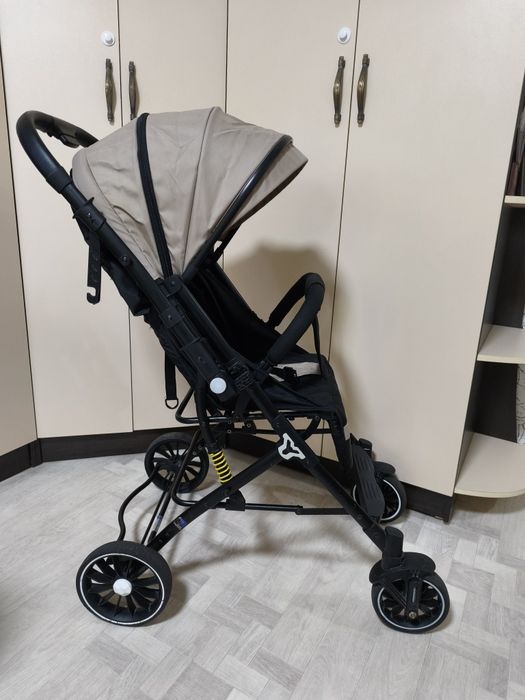 Коляска летняя прогулочная Ining Baby