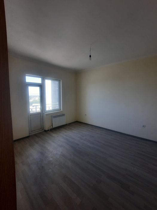 16 etakjka domdan 4 etaj honadon