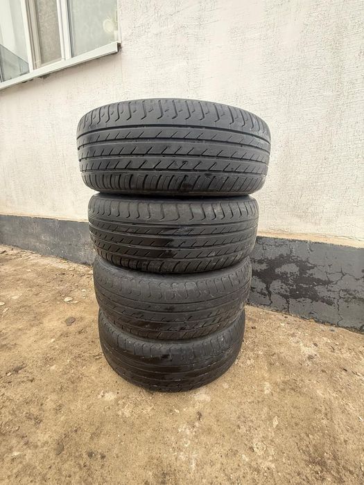 Продам комплект на Камри