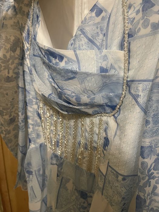 Көйлек сатылады!