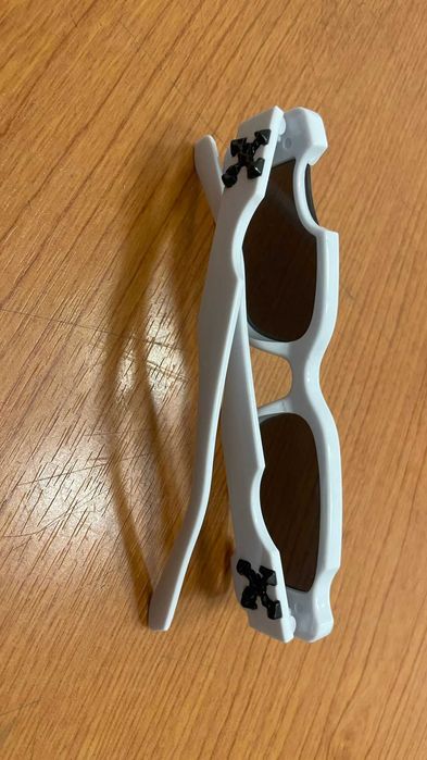 Vand ochelari de soare off white albi, noi