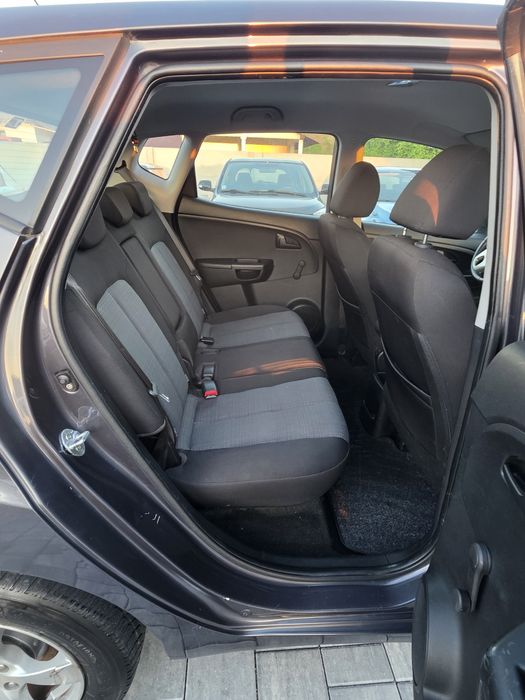 Fiat  kia Venga 2013 5 locuri posibilitate rate fara avans Transport gratuit