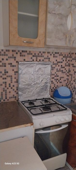 Închiriez garsoniera